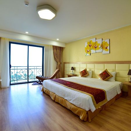 Ruby Hotel Дананг Екстер'єр фото