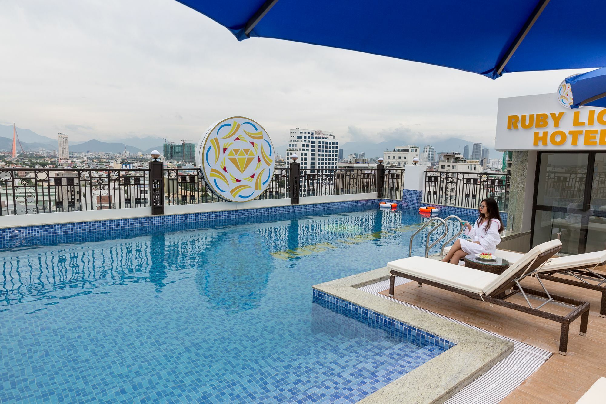 Ruby Hotel Дананг Екстер'єр фото